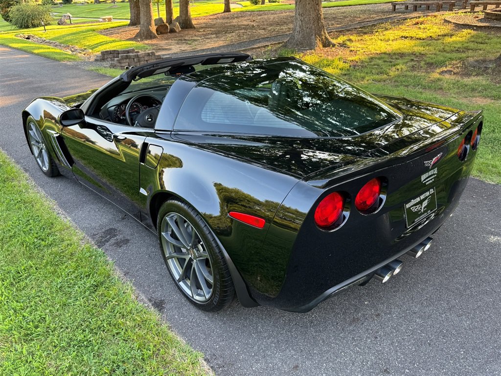 Used 2013 Chevrolet Corvette Grand Sport w/ 3LT Preferred Equipment Group RWD image 23