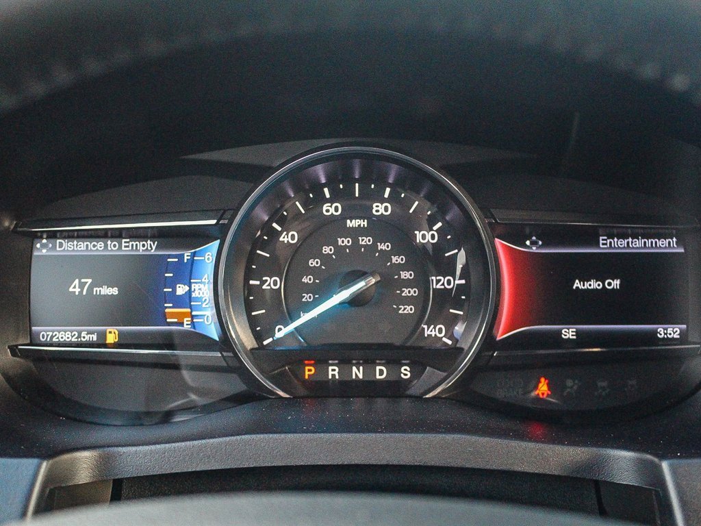 Used 2017 Ford Explorer XLT w/ Equipment Group 202A image 25