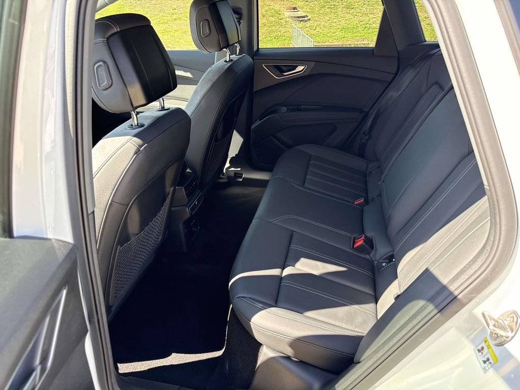 Used 2024 Audi Q4 e-tron Premium AWD/4WD image 10