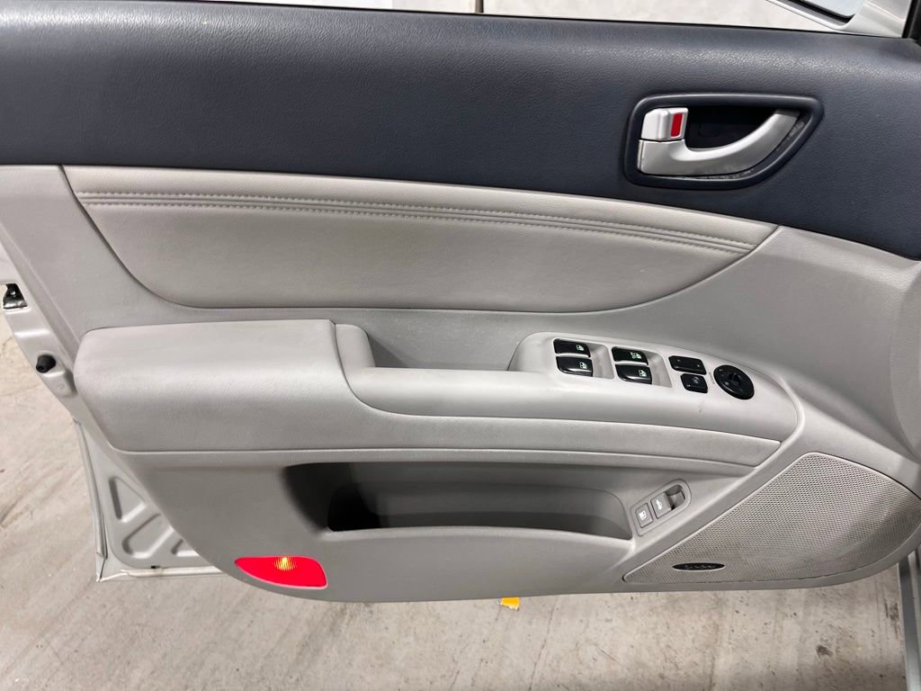 Used 2008 Hyundai Sonata V6 FWD image 10