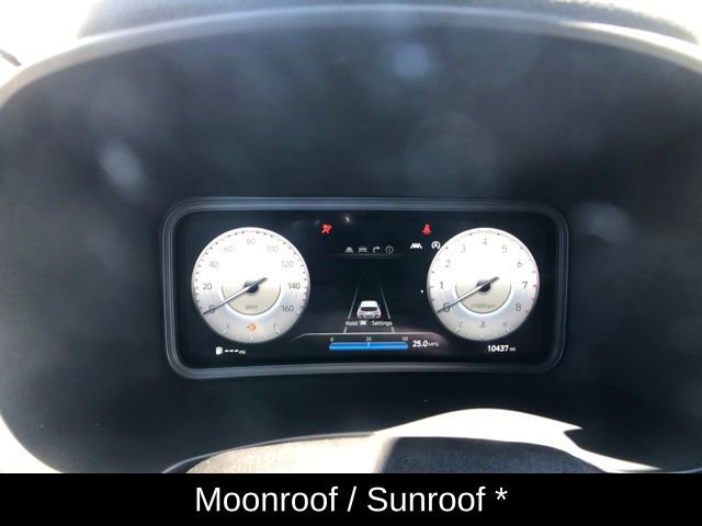 Used 2023 Hyundai Kona Limited AWD/4WD image 16