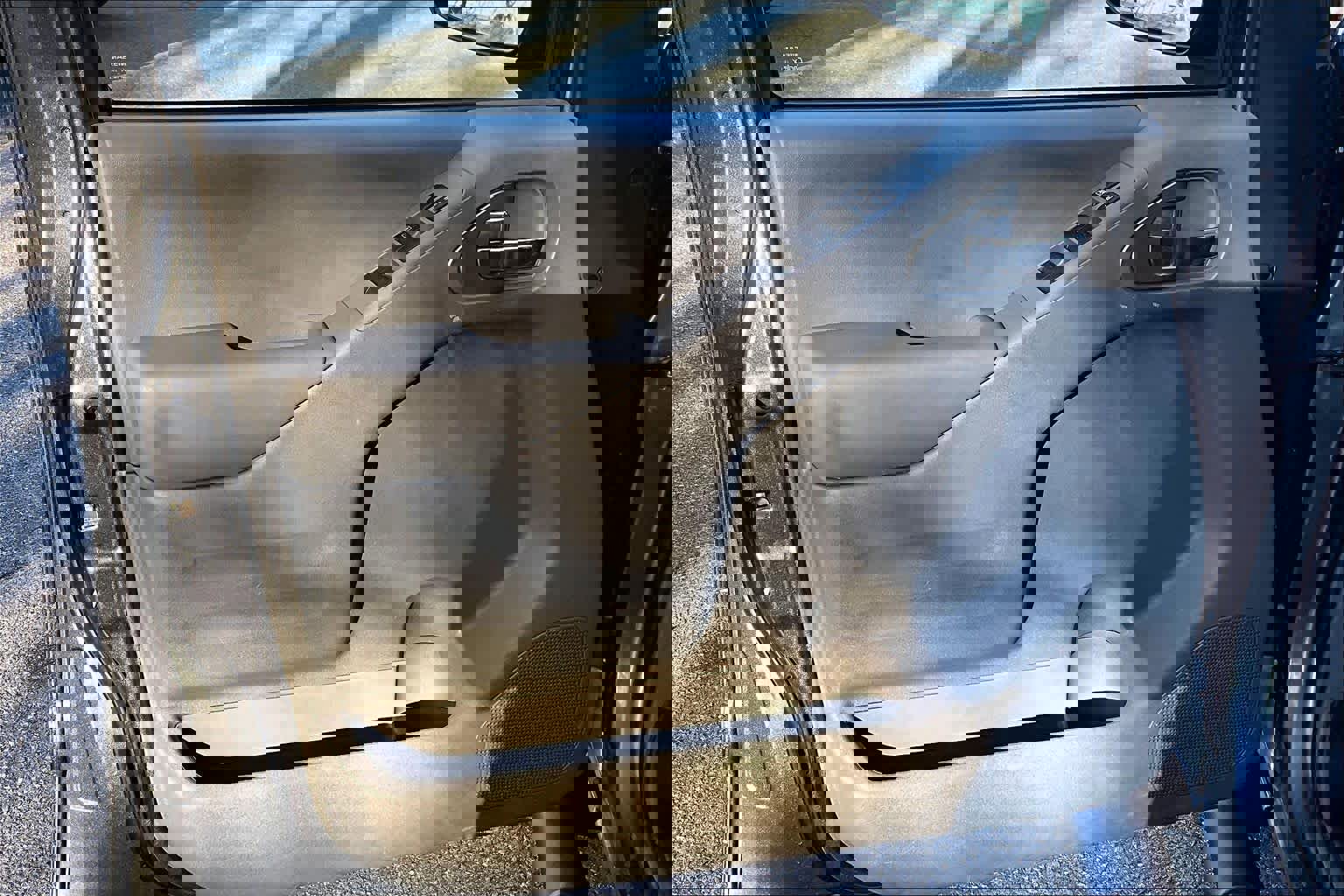 Used 2021 Nissan Frontier SV w/ Midnight Edition Floor Mats AWD/4WD image 20