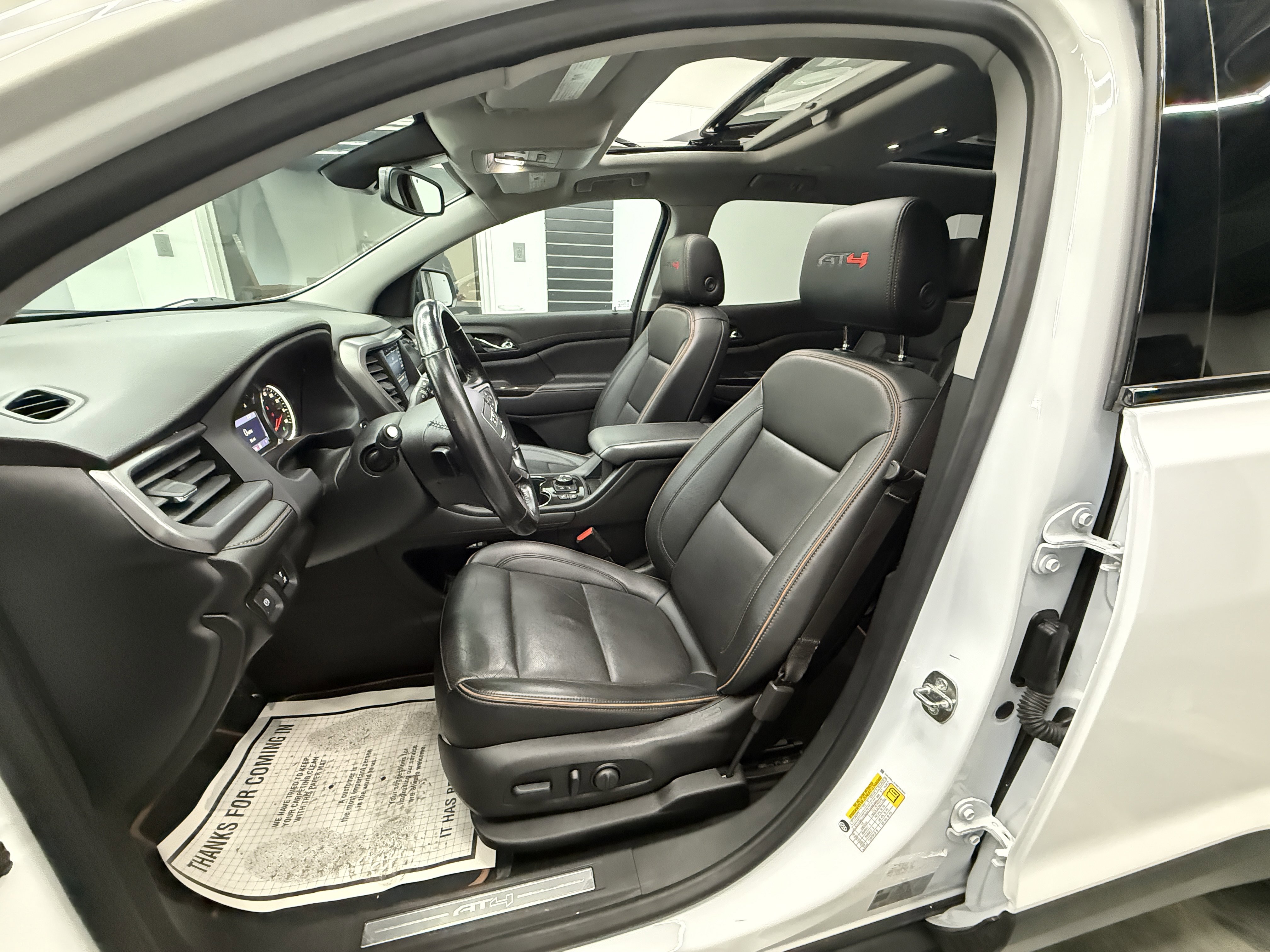 Used 2021 GMC Acadia AT4 image 13