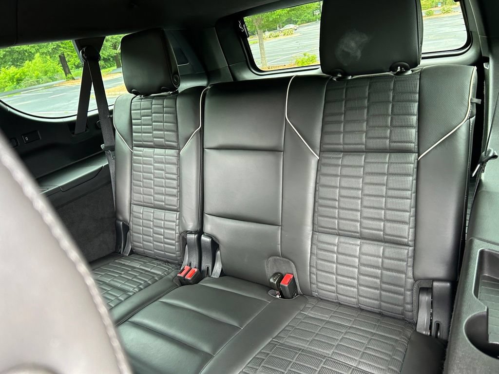 Used 2023 Cadillac Escalade ESV V AWD/4WD image 46