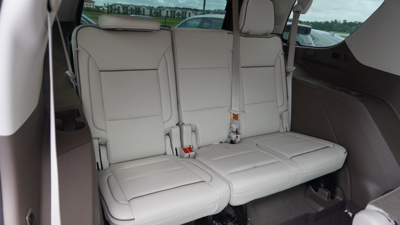 Used 2023 GMC Yukon Denali w/ Denali Reserve Package RWD image 20