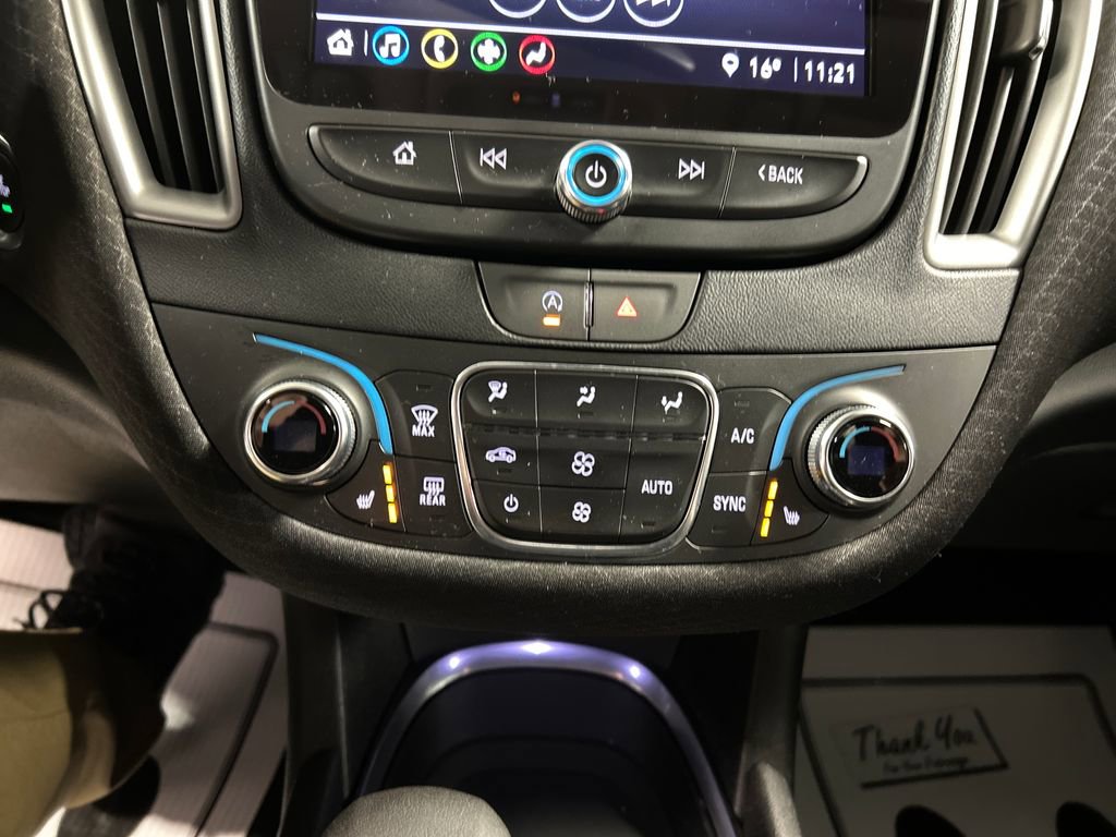 Used 2024 Chevrolet Malibu LT image 18