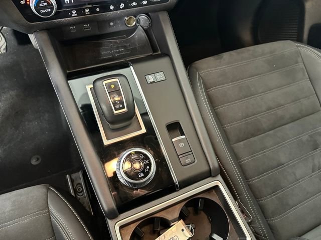 Used 2023 Mitsubishi Outlander SE image 20