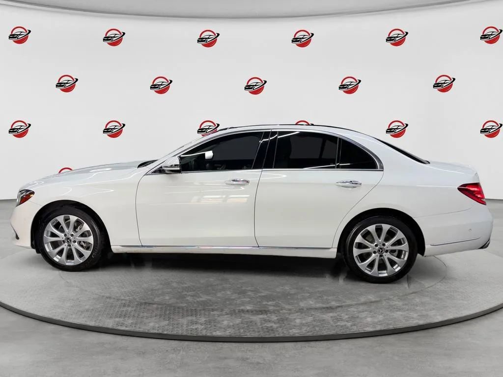 Used 2018 Mercedes-Benz E 300 4MATIC w/ Premium 1 Package image 2