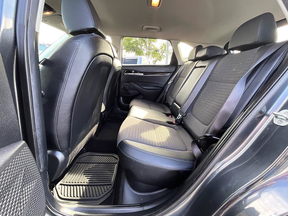 Used 2021 Kia Seltos S AWD/4WD image 29