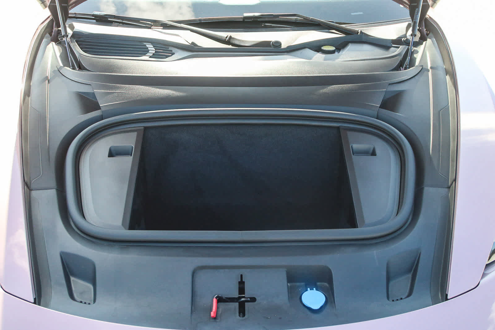 Used 2025 Porsche Taycan 4S image 33