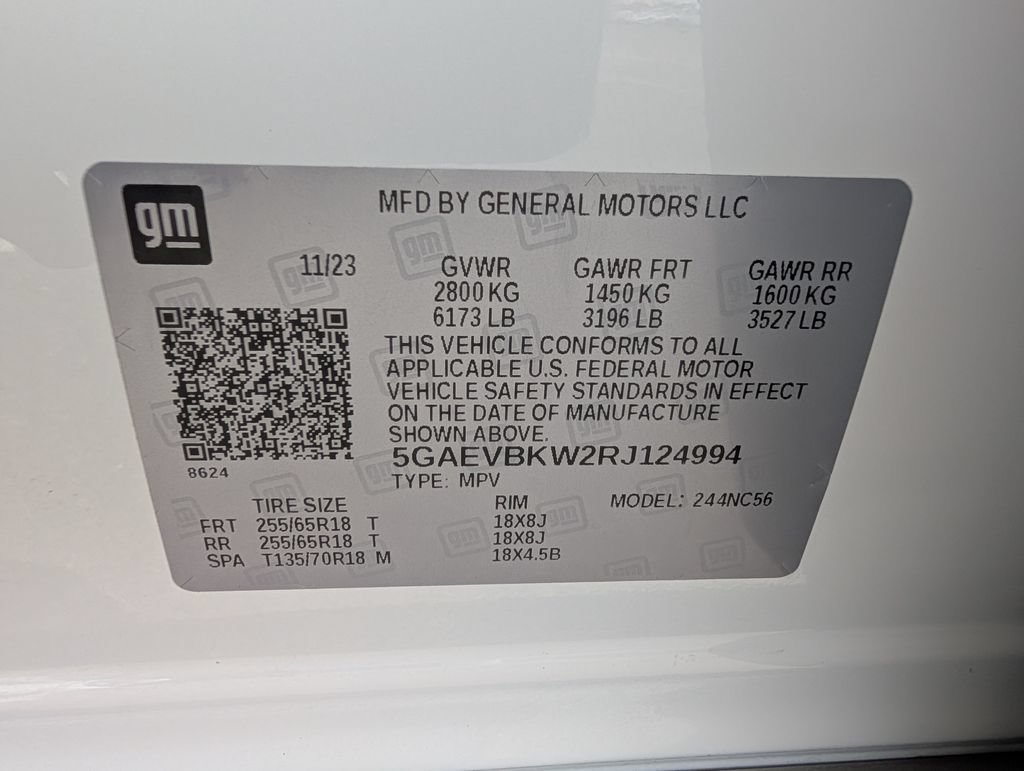 Used 2024 Buick Enclave Premium AWD/4WD image 23