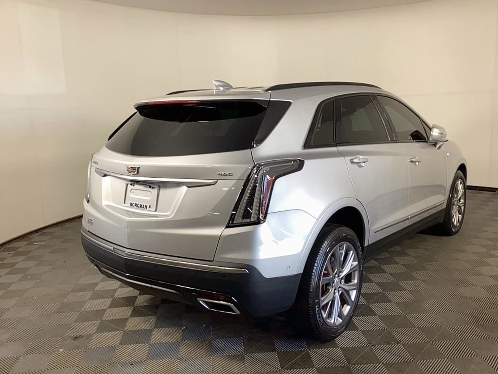 Used 2020 Cadillac XT5 Sportv image 2