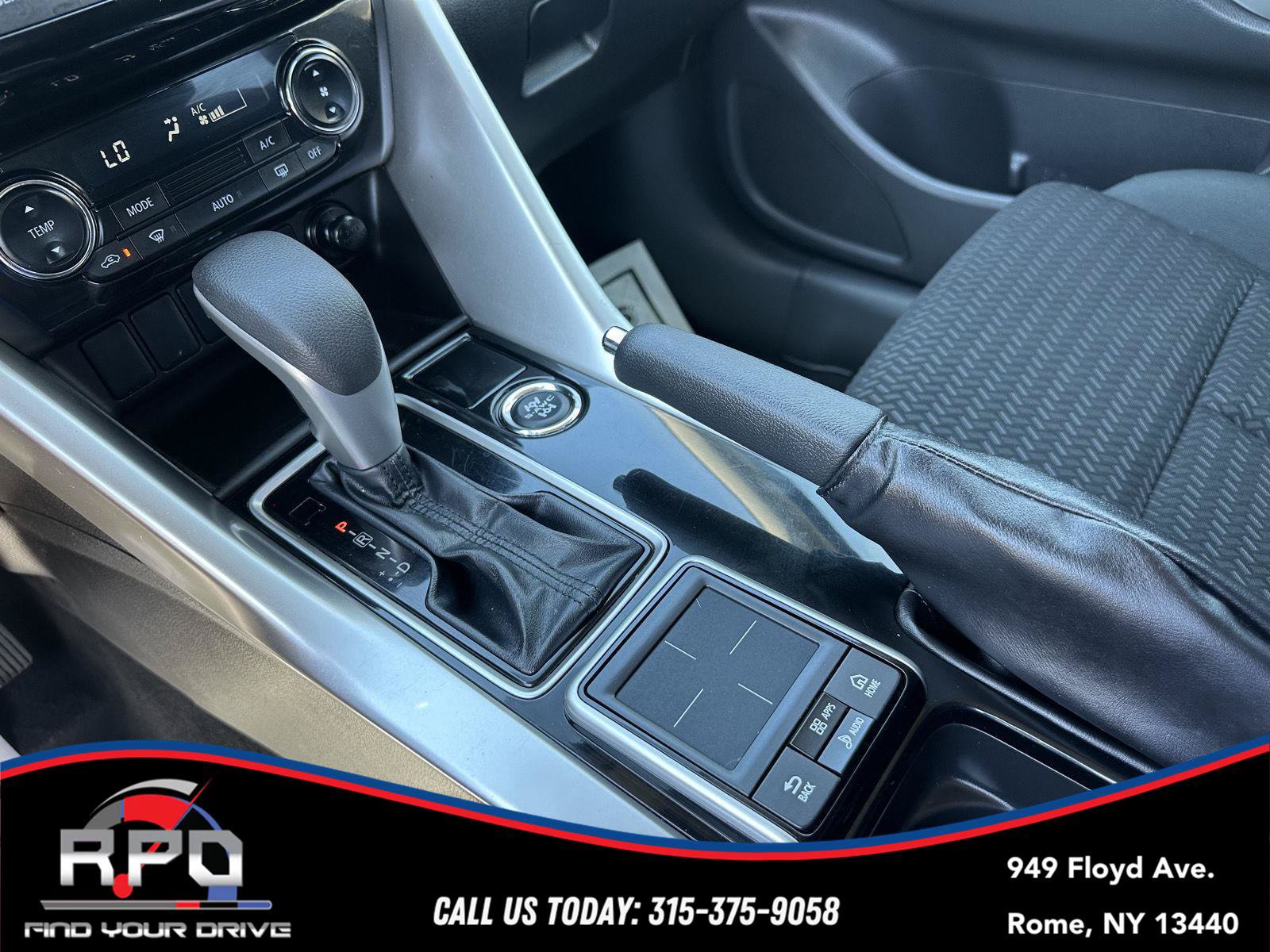 Used 2018 Mitsubishi Eclipse Cross LE AWD/4WD image 22