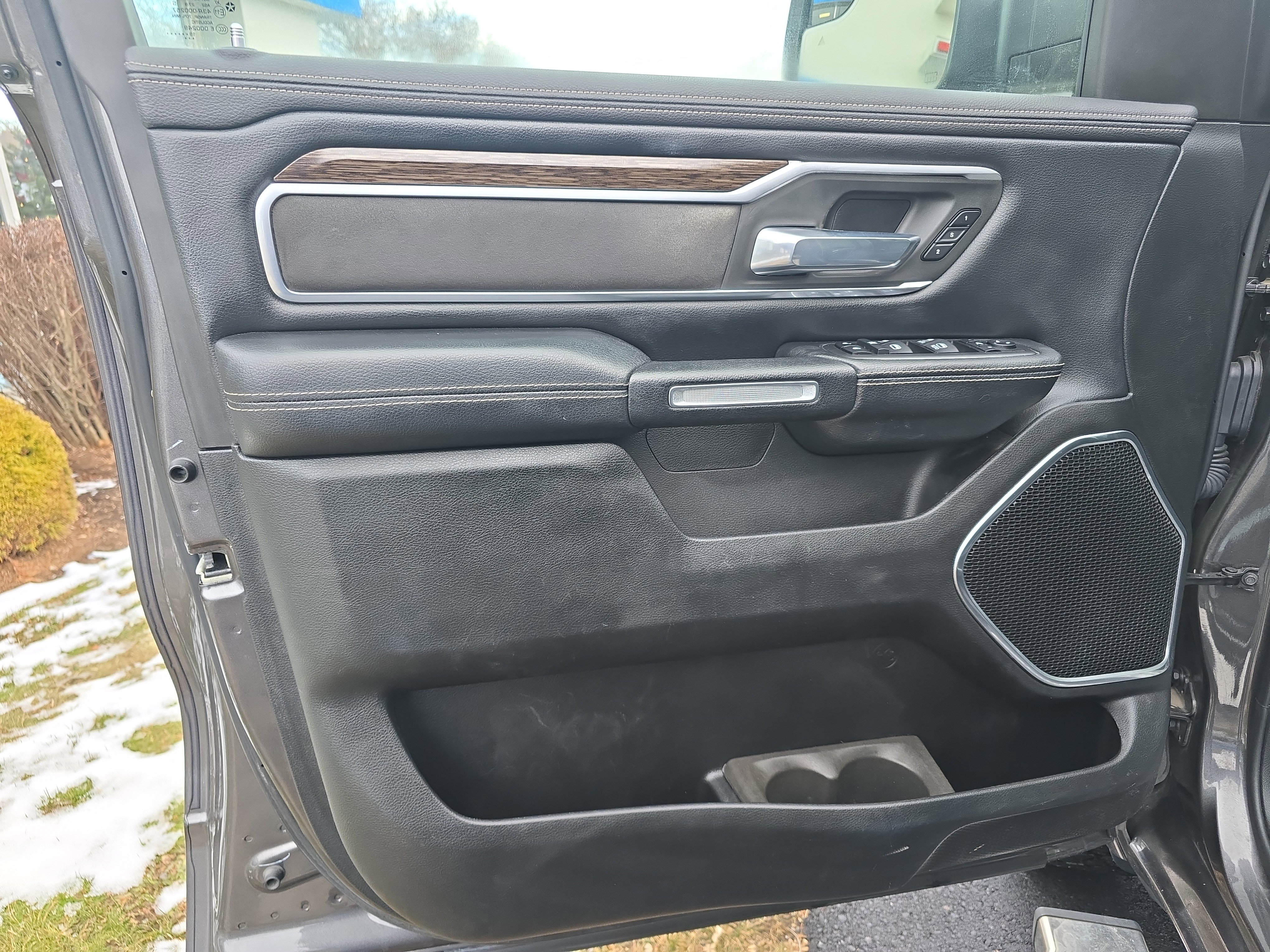 Used 2020 RAM 1500 Laramie image 18