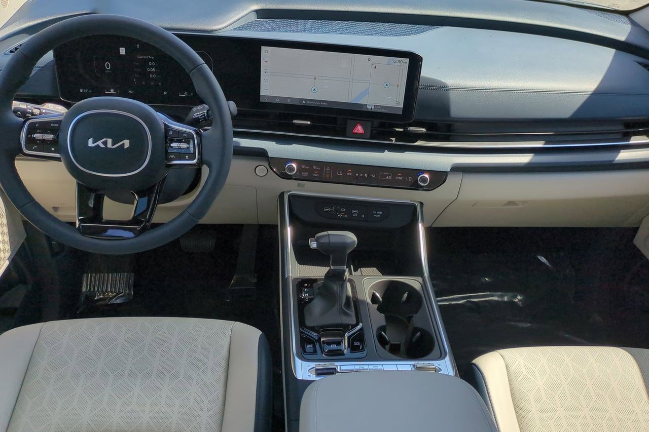 New 2026 Kia Carnival SX image 21
