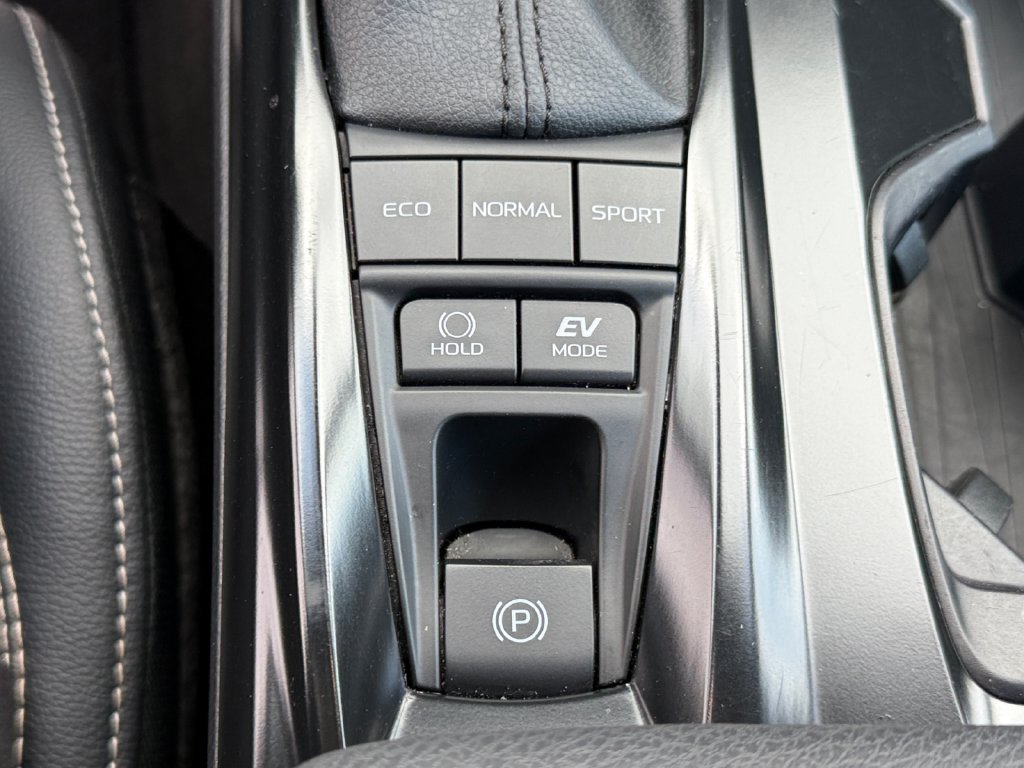Used 2026 Toyota Camry SE FWD image 43