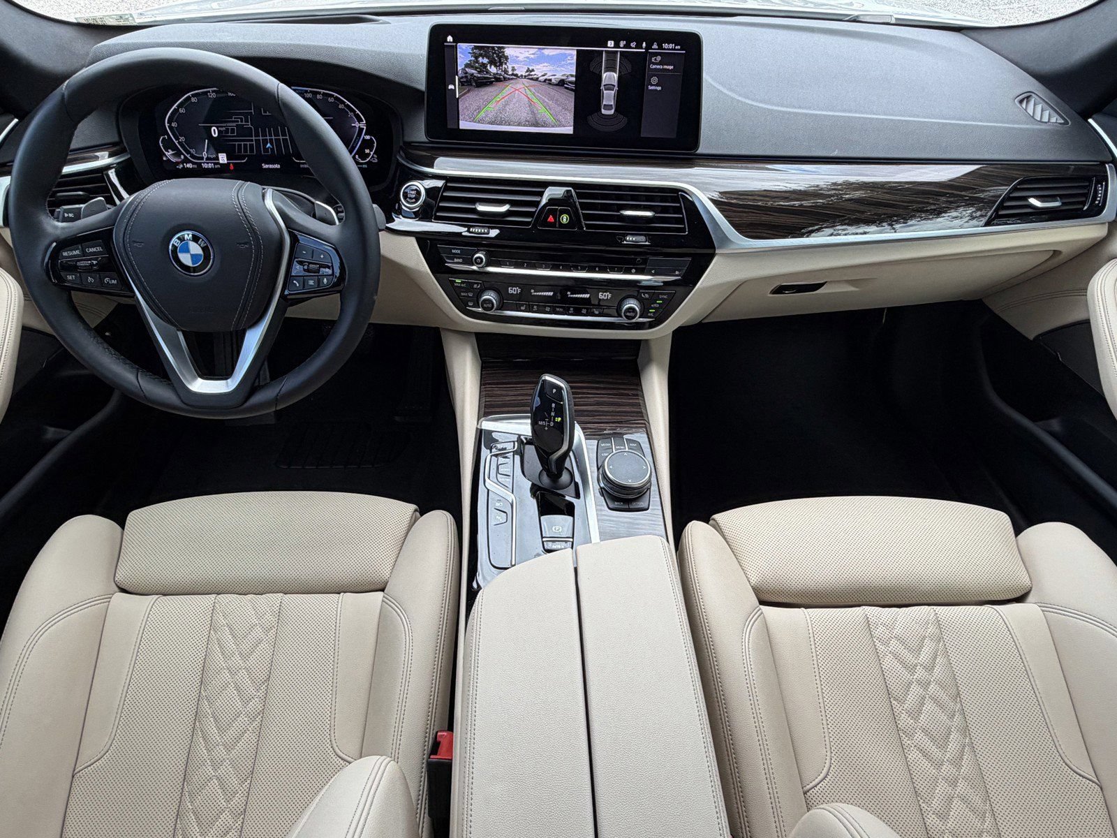 Certified 2023 BMW 530e w/ Premium Package RWD image 13