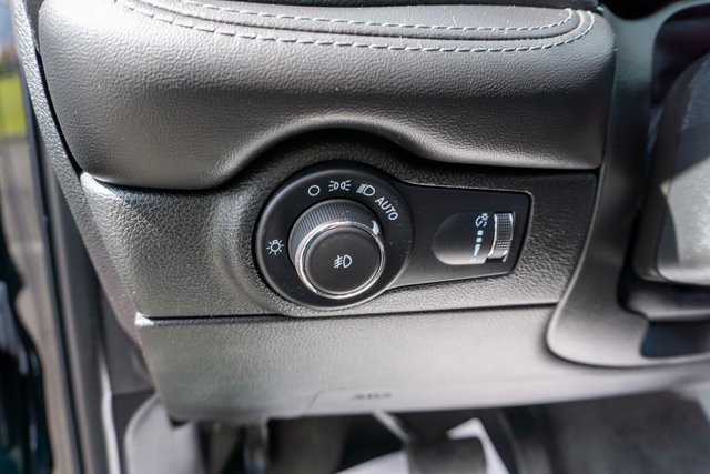 Used 2022 Dodge Durango GT image 22