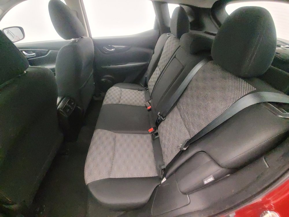 Used 2021 Nissan Rogue Sport SV image 18