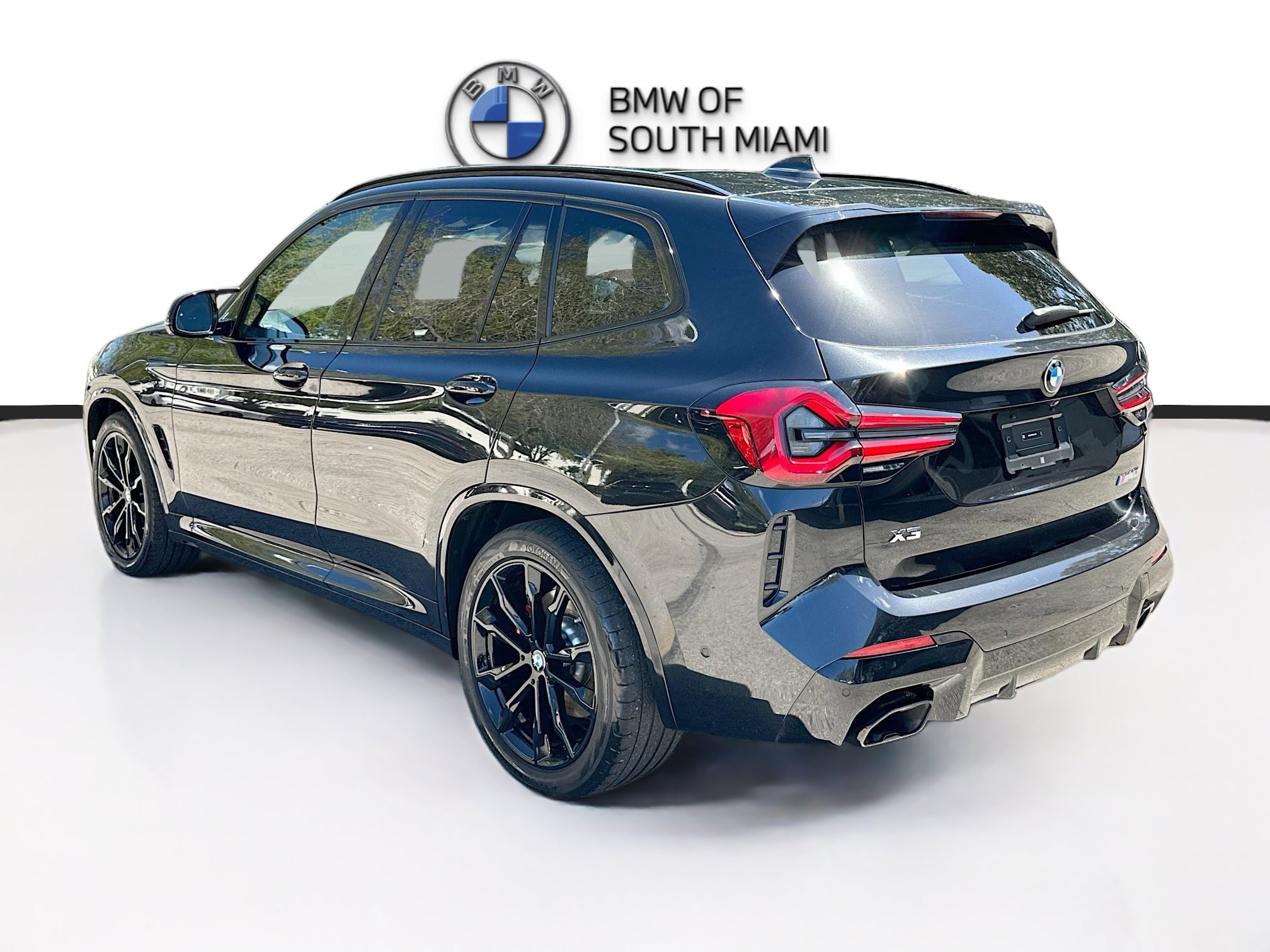 Certified 2024 BMW X3 M40i w/ Premium Package image 5