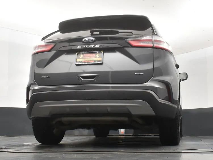 Used 2024 Ford Edge SEL image 13
