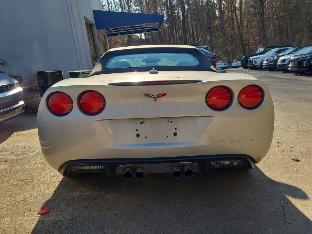 Used 2005 Chevrolet Corvette Convertible w/ Preferred Equipment Group image 6