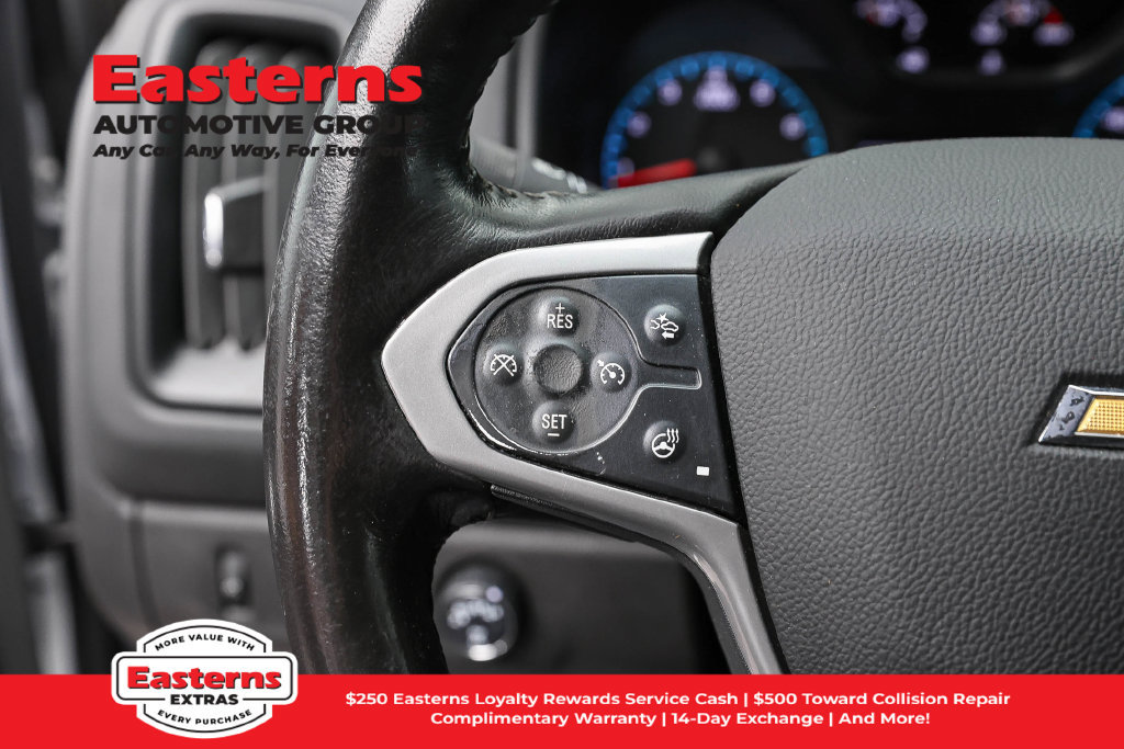 Used 2022 Chevrolet Colorado LT w/ Luxury Package AWD/4WD image 16