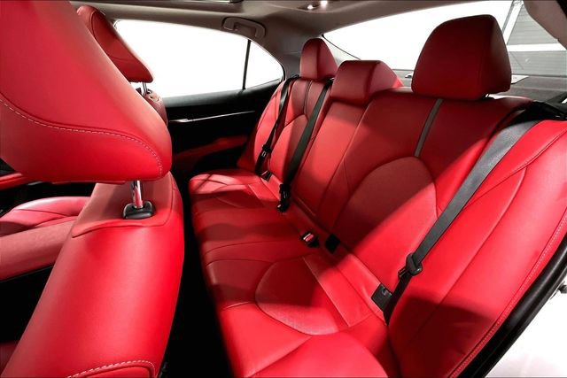 Used 2020 Toyota Camry XSE FWD image 28