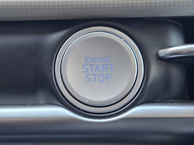 Certified 2025 Hyundai Tucson SE image 21