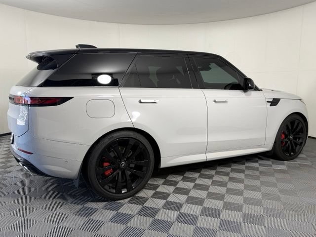 Certified 2025 Land Rover Range Rover Sport Dynamic SE AWD/4WD image 8