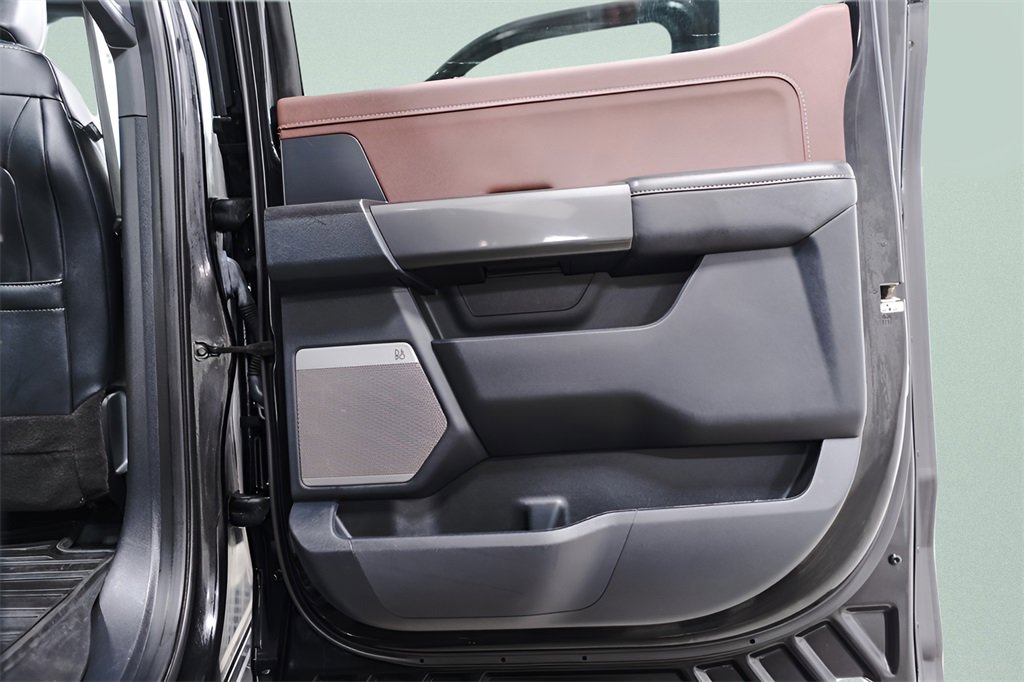 Used 2022 Ford F150 Lariat w/ Equipment Group 502A High image 33