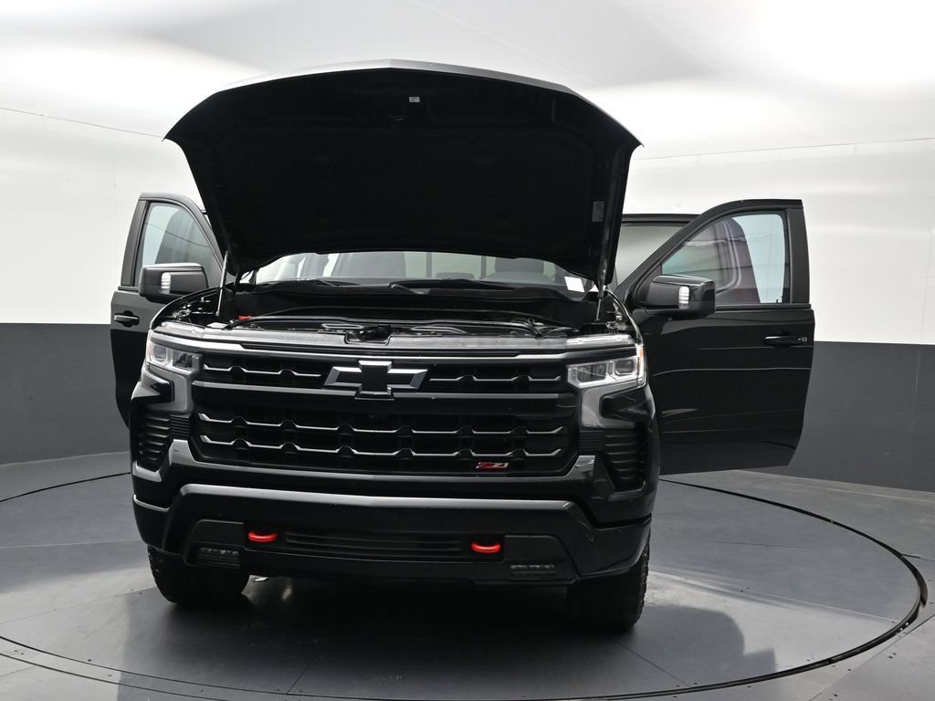 Used 2023 Chevrolet Silverado 1500 LT Trail Boss w/ LT Trail Boss Premium Package AWD/4WD image 42