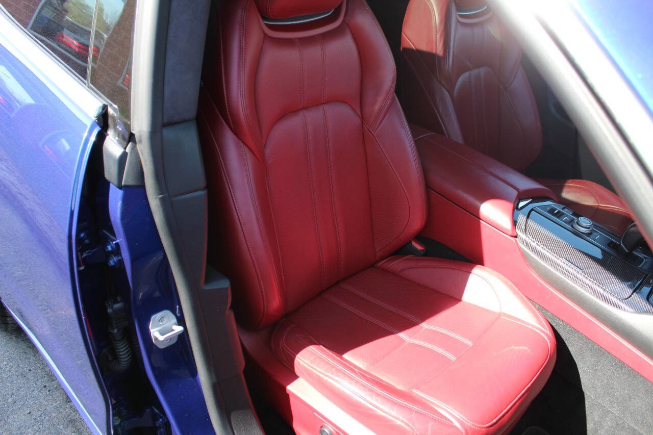 Used 2017 Maserati Levante S AWD/4WD image 17