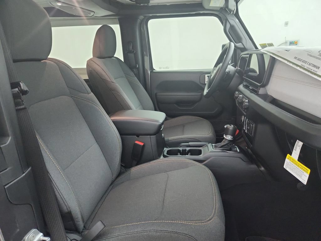 New 2026 Jeep Wrangler Sport AWD/4WD image 32