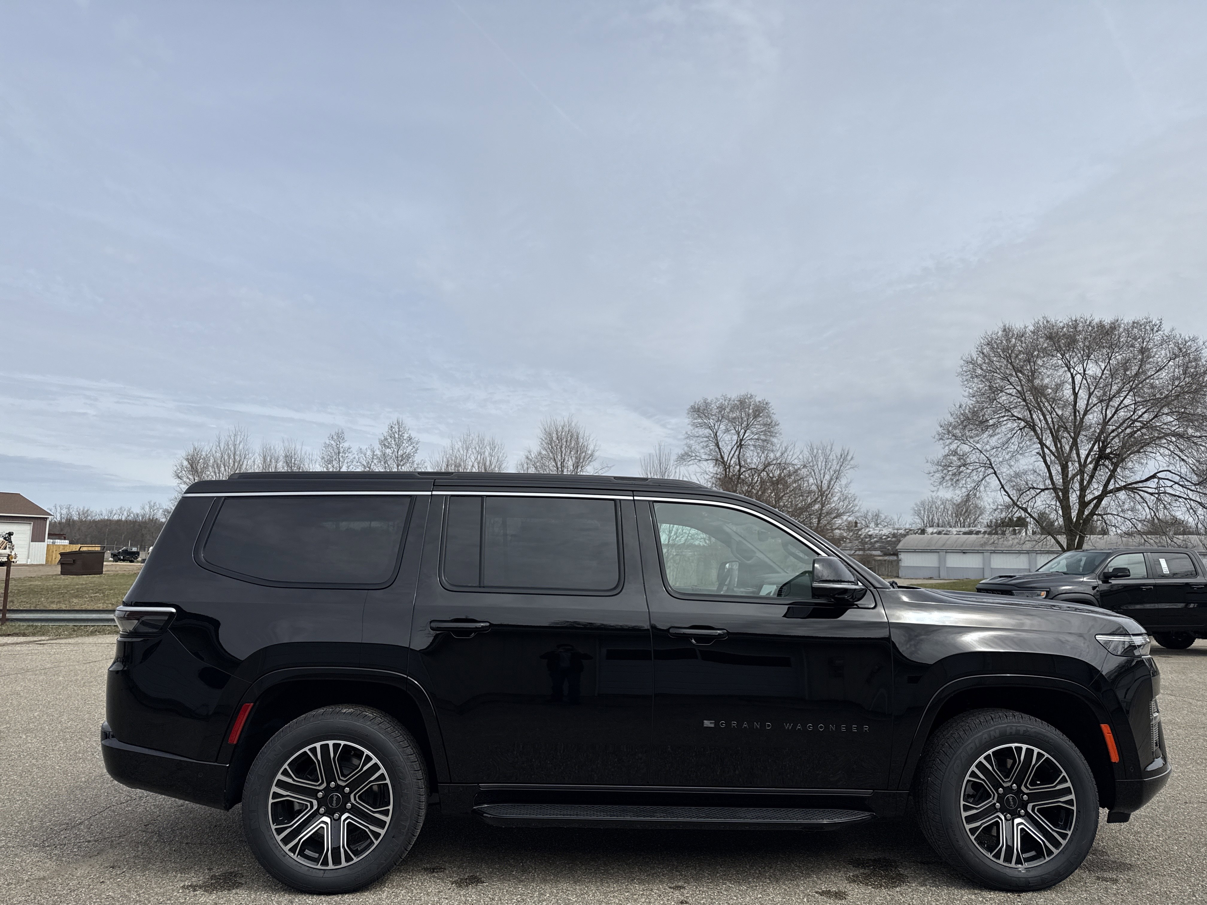 New 2026 Jeep Grand Wagoneer 4WD image 2