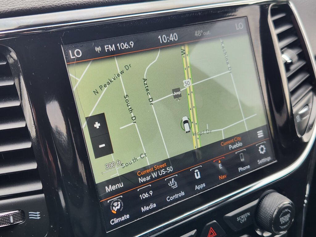 Used 2021 Jeep Grand Cherokee Limited image 22