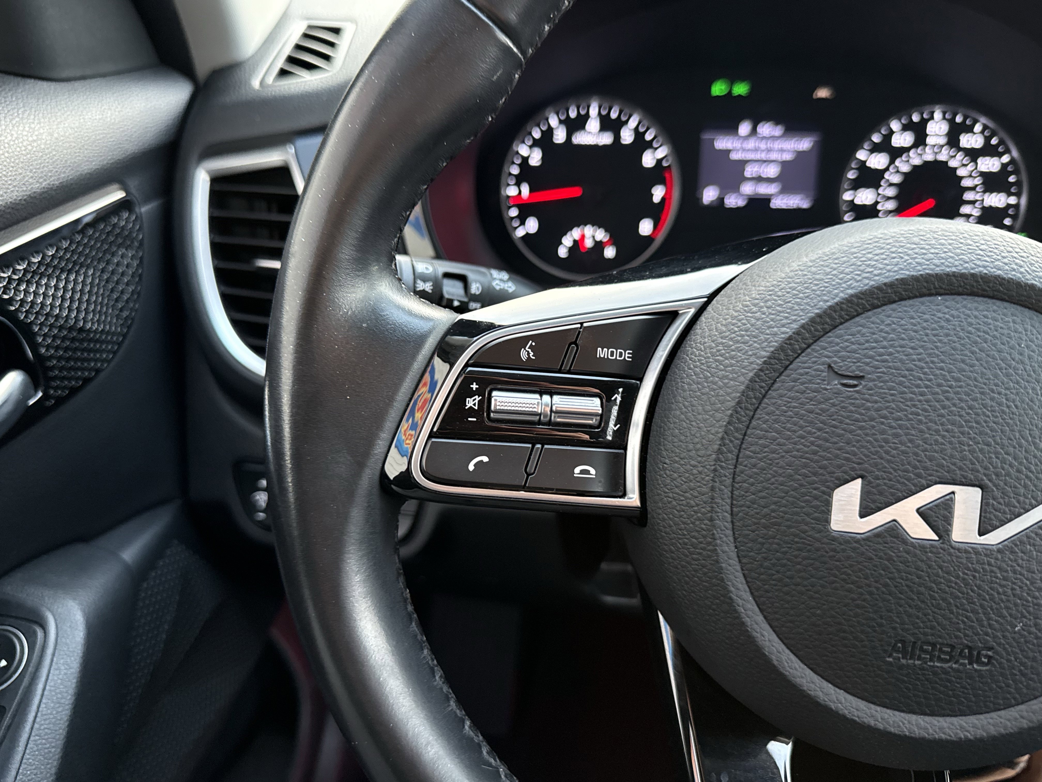 Used 2022 Kia Seltos S image 13