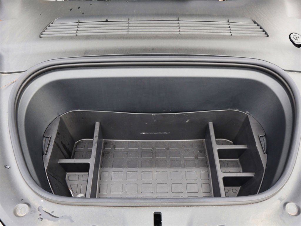 Used 2021 Tesla Model Y Performance image 7