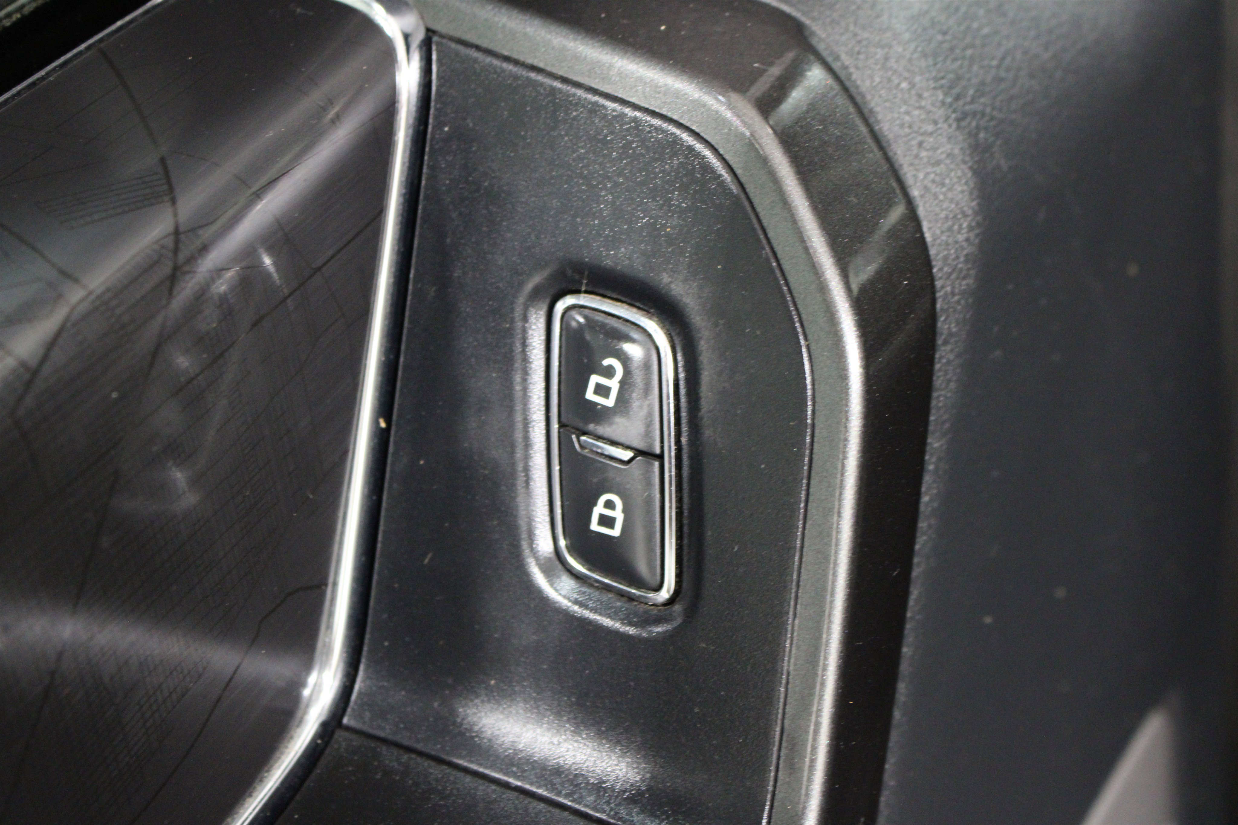 Used 2021 Ford F150 XLT w/ Equipment Group 302A High AWD/4WD image 7
