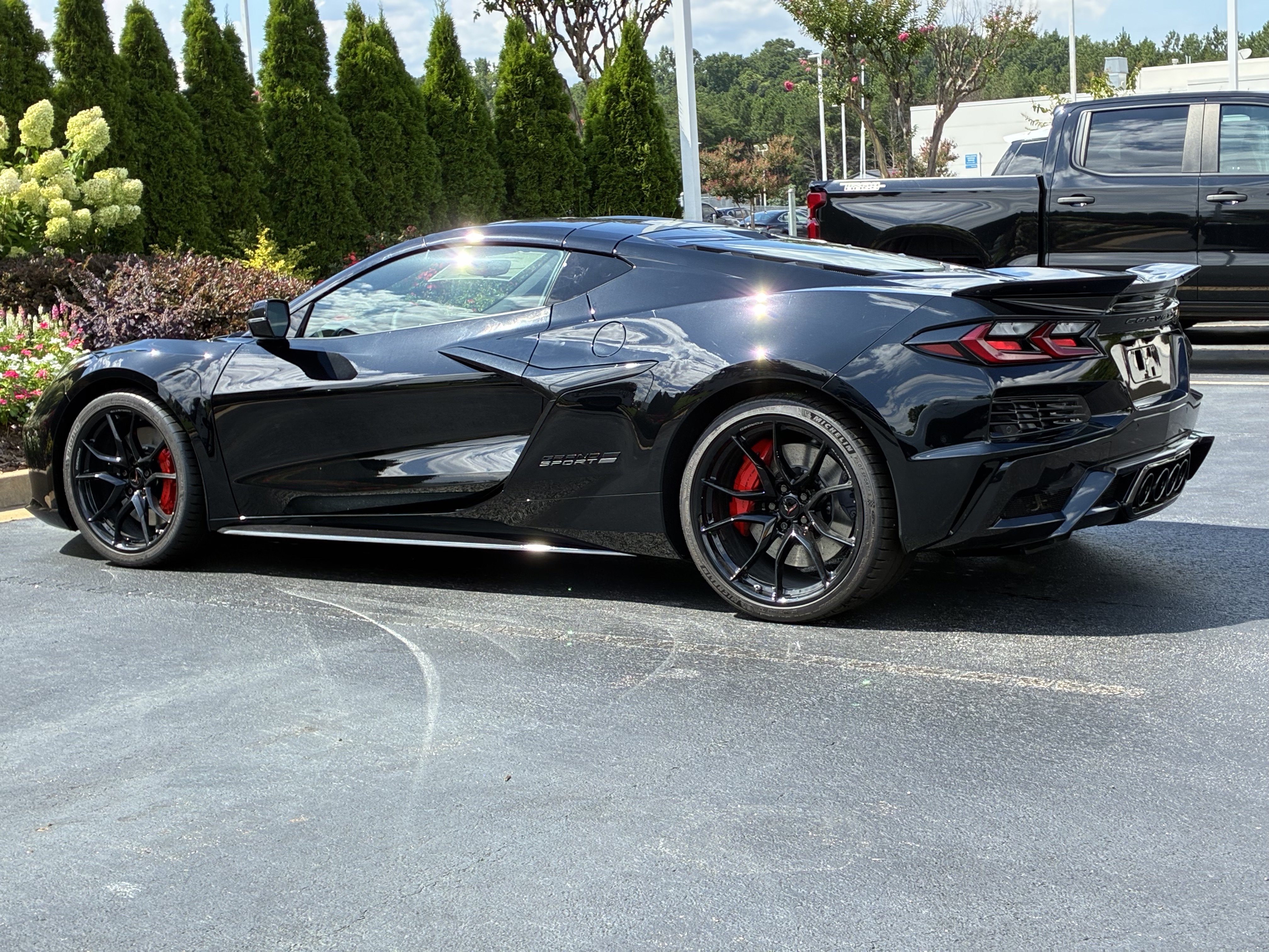 New 2027 Chevrolet Corvette Grand Sport RWD image 9
