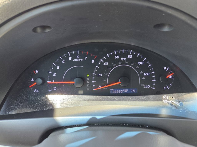 Used 2011 Toyota Camry LE FWD image 21