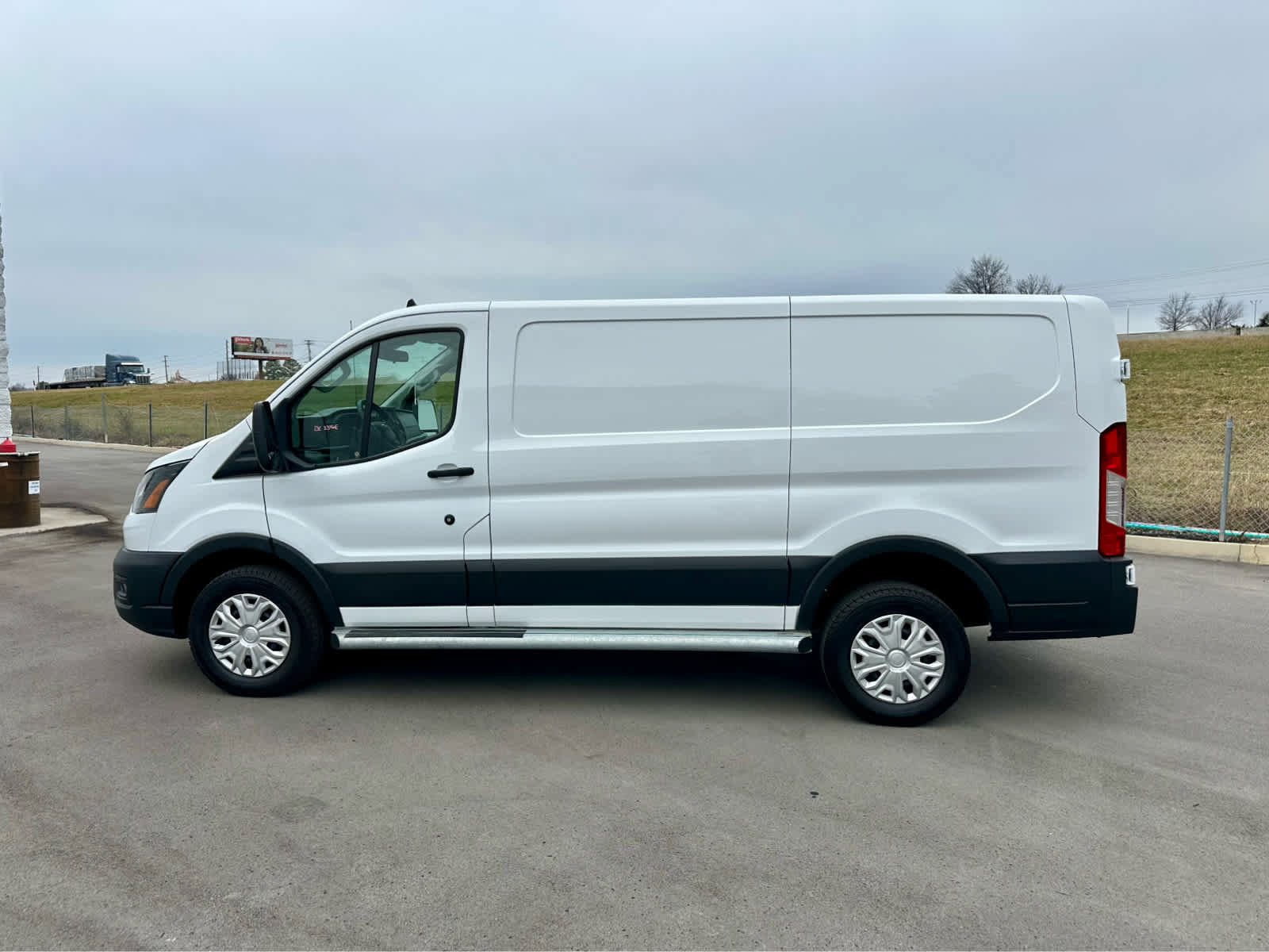 Used 2024 Ford Transit 250 Low Roof w/ Exterior Upgrade Package image 8