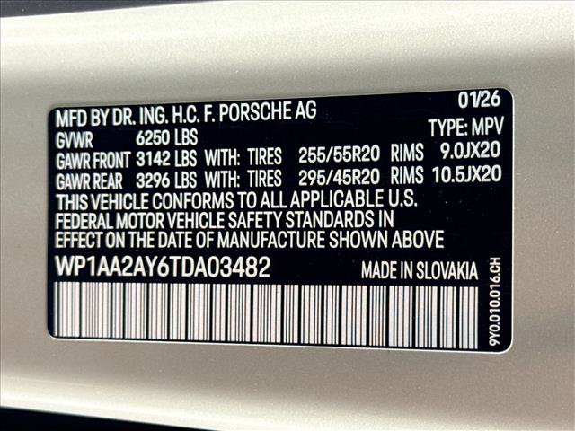 Certified 2026 Porsche Cayenne AWD/4WD image 26