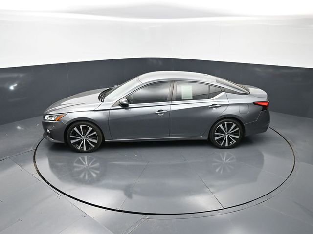 Used 2020 Nissan Altima 2.5 SR FWD image 16