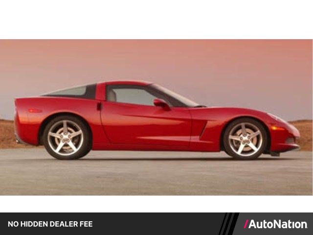 Used 2007 Chevrolet Corvette Coupe w/ Performance Package RWD image 1