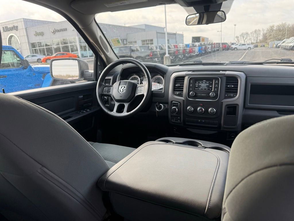 Used 2017 RAM 1500 Express image 48