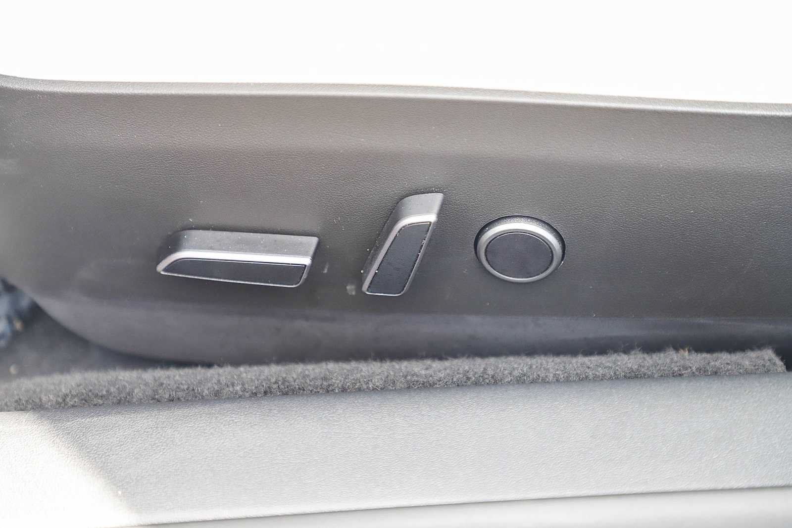 Used 2023 Tesla Model 3 Standard Range RWD image 20