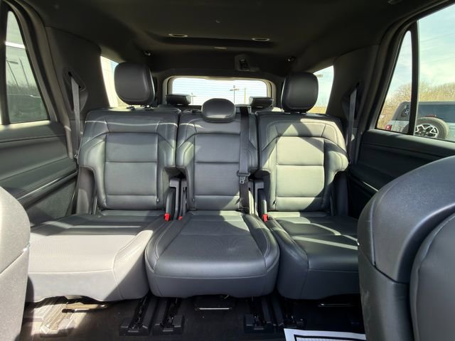 Used 2025 Lincoln Navigator Reserve w/ Jet Appearance Package image 50