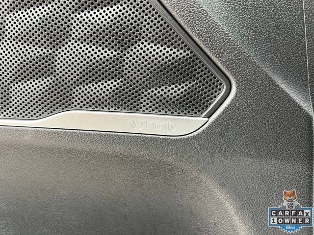 Used 2020 Hyundai Santa Fe Limited image 29