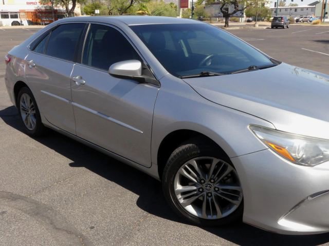 Used 2015 Toyota Camry SE image 11